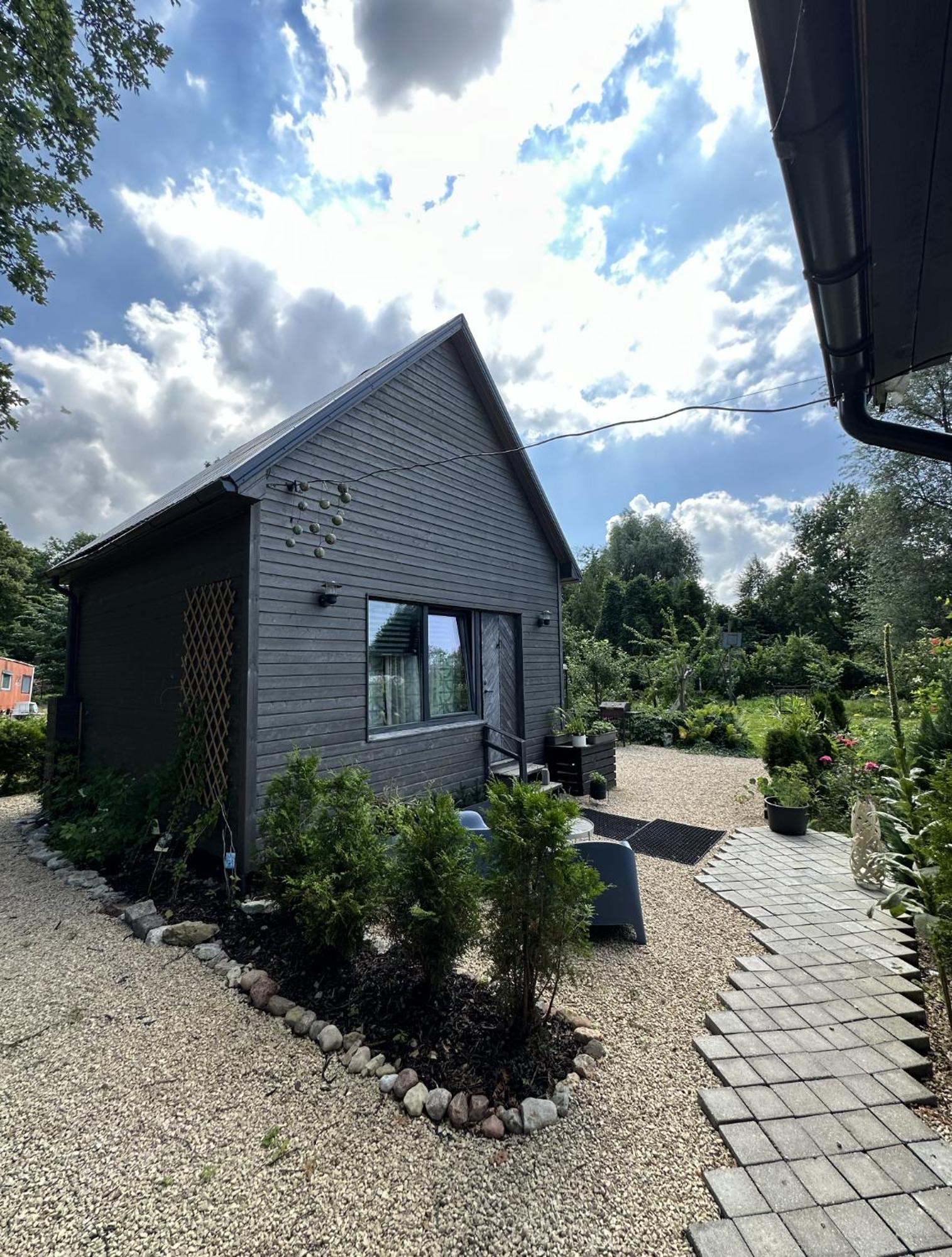 Villa Amazing Little House On An Island With Garden Riga Exterior foto